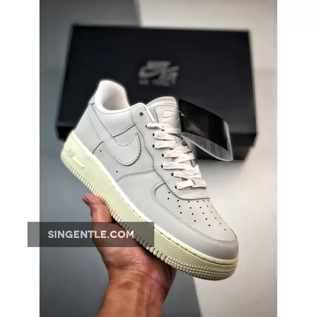 Nike Air Force 1 Low Summit White / White And Purple Air Force 1