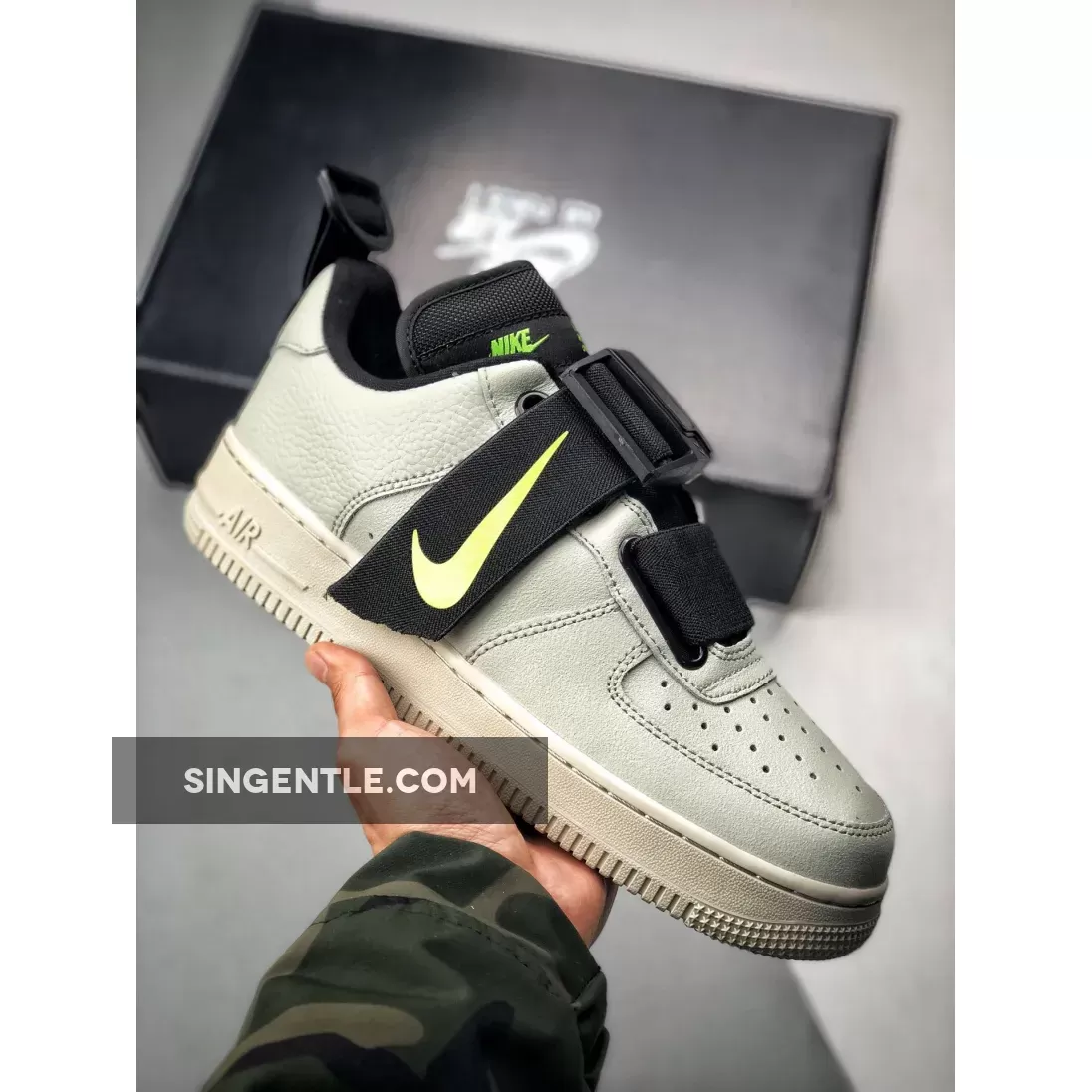 Nike Air Force 1 Utility Spruce Frog/Black-Volt AO1531-301 Online