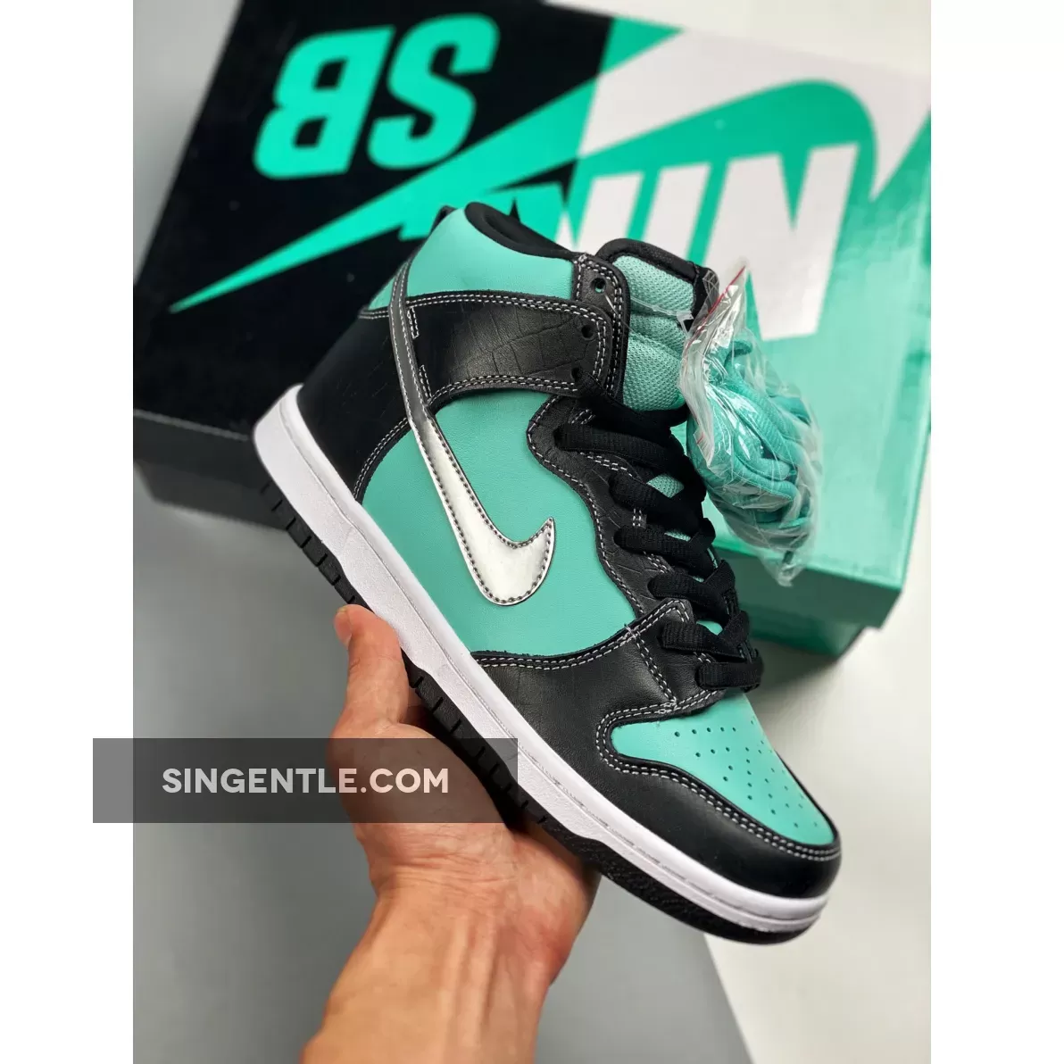 Nike Sb Tiffany Dunk - Diamond Supply Co. x Nike SB Dunk High Premium Aqua/Chrome-Black 653599-400