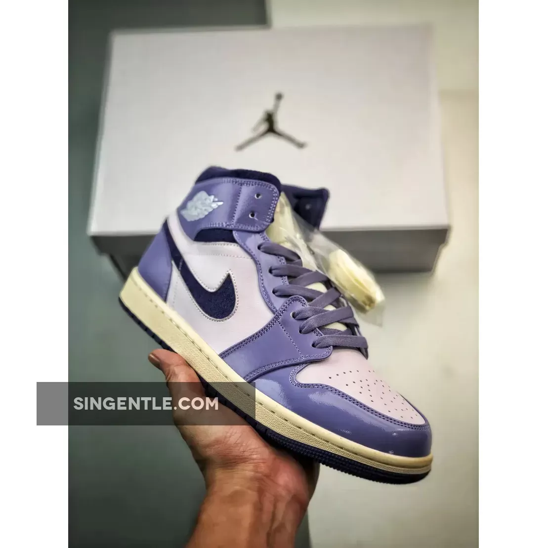 Air Jordan 1 Mid Purple Chenille