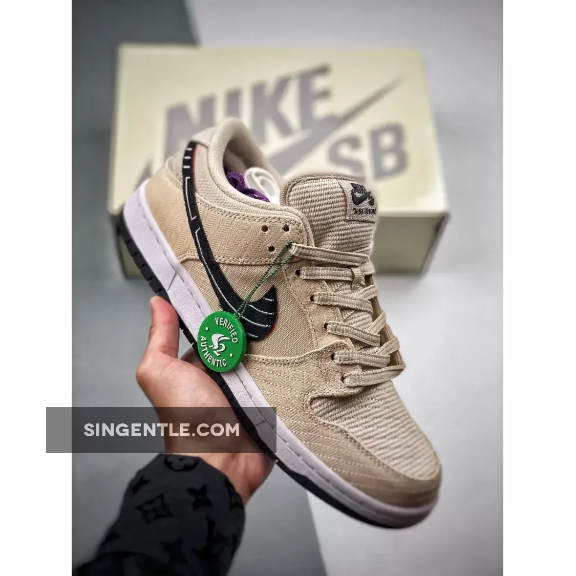 Albino Preto x Nike SB Dunk Low Sail