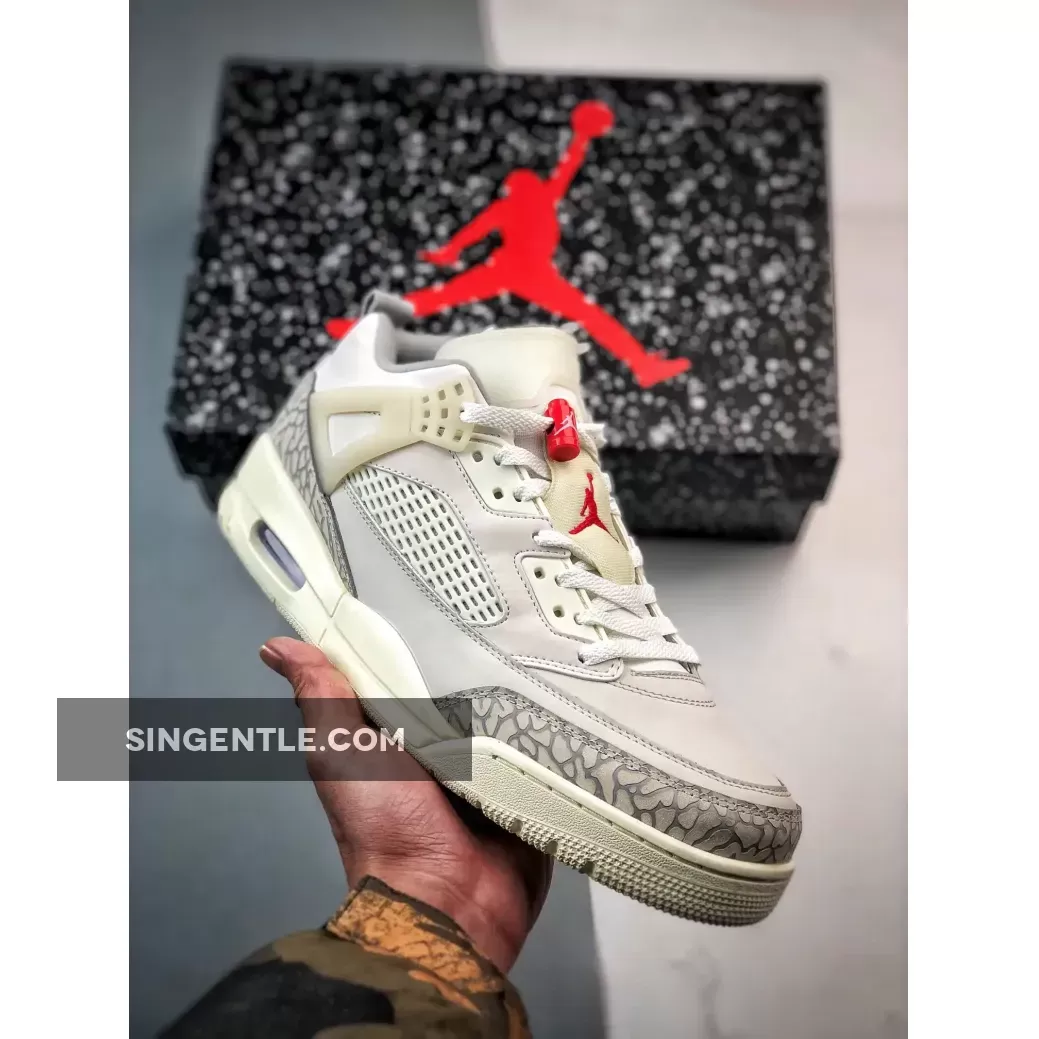 Jordan Spizike Low Sail/University Red-Coconut Milk